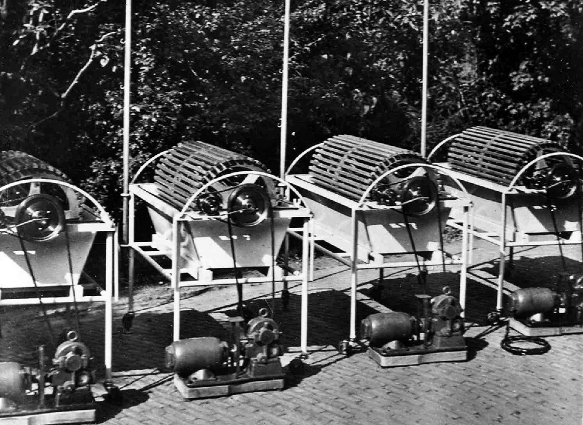 Medical Innovations Under Occupation, the Development of Dialysis